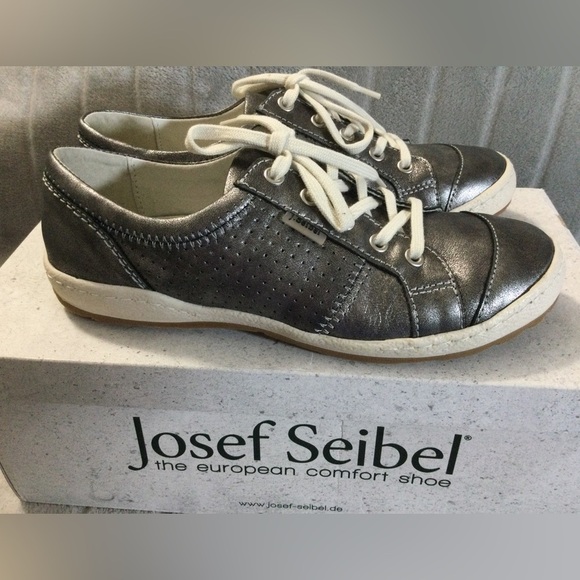 Josef Seibel Silver Leather Sneakers EU 36 US 5 to 5.5 - Picture 1 of 12